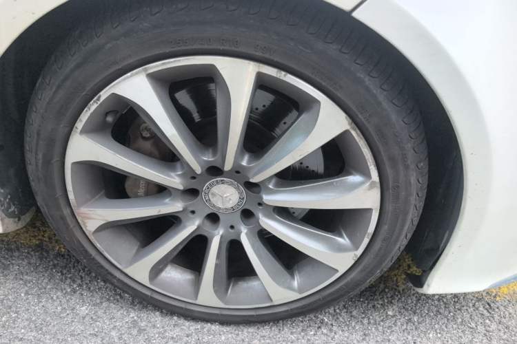 Used Mercedes-Benz CLS 2015 CLS 320 Right Front Wheel Hub