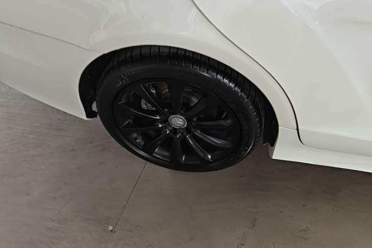 Used Mercedes-Benz CLS 2015 CLS 320 Right Rear Wheel Hub