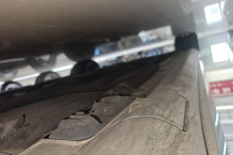 Used Mercedes-Benz CLS 2015 CLS 260 Right Side Sill