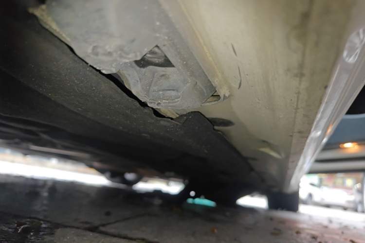 Used Mercedes-Benz CLS 2015 CLS 320 Right Side Sill