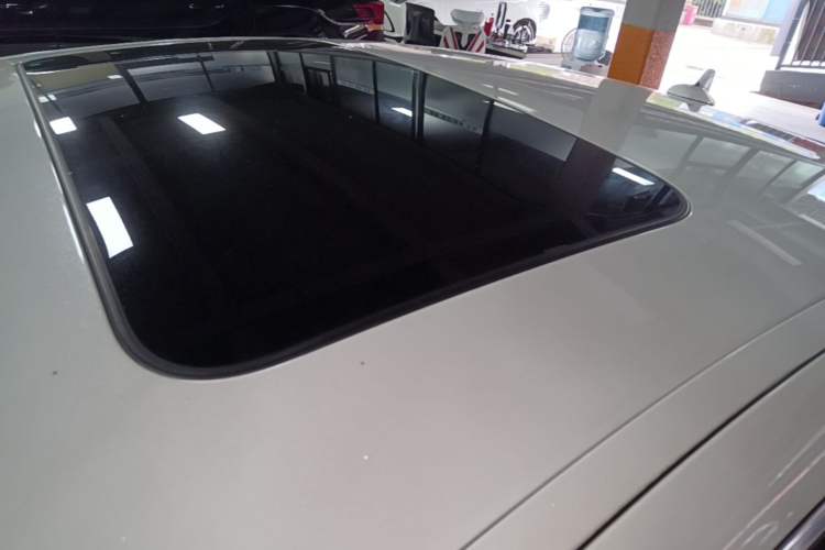 Used Mercedes-Benz CLS 2015 CLS 260 Roof