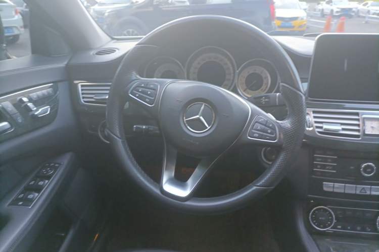 Used Mercedes-Benz CLS 2015 CLS 320 Steering Wheel