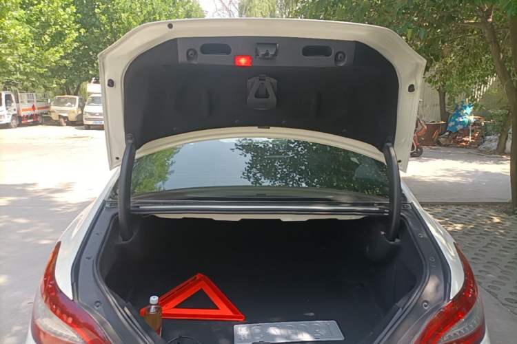 Used Mercedes-Benz CLS 2015 CLS 260 Trunk