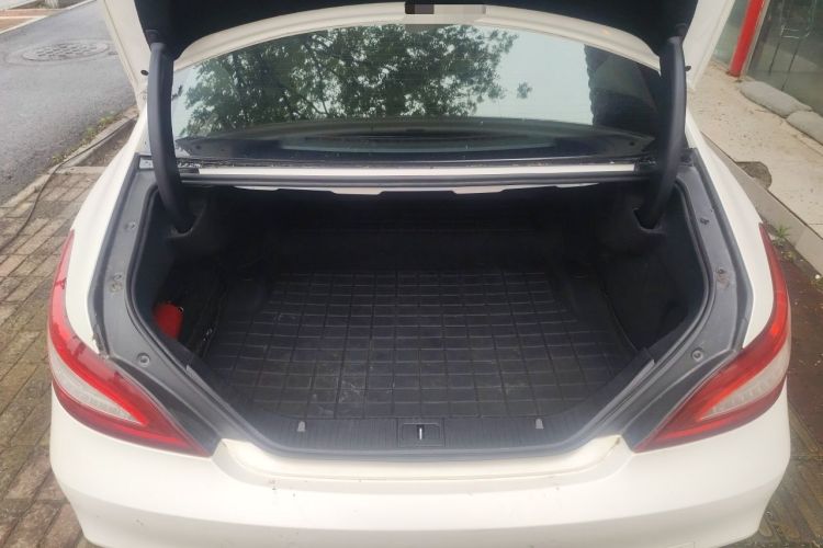 Used Mercedes-Benz CLS  Trunk