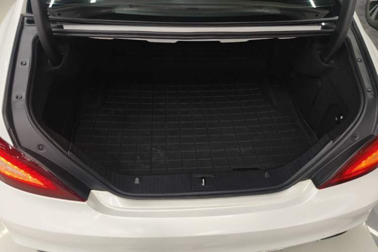 Used Mercedes-Benz CLS 2015 CLS 260 Trunk