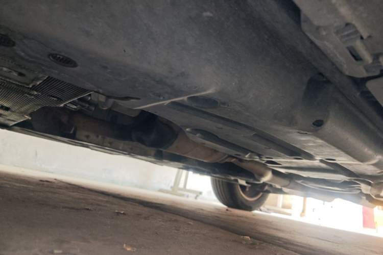 Used Mercedes-Benz CLS  Chassis Front Left
