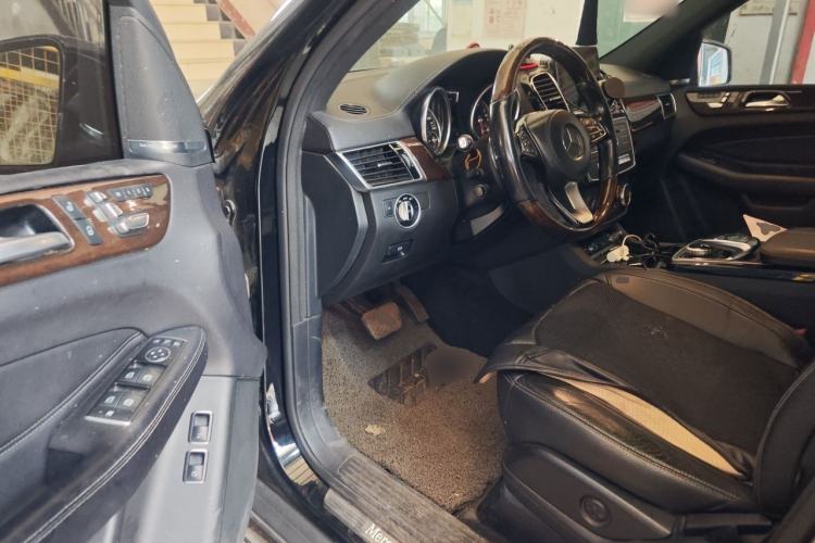Used Mercedes-Benz CLS  Driver Seat