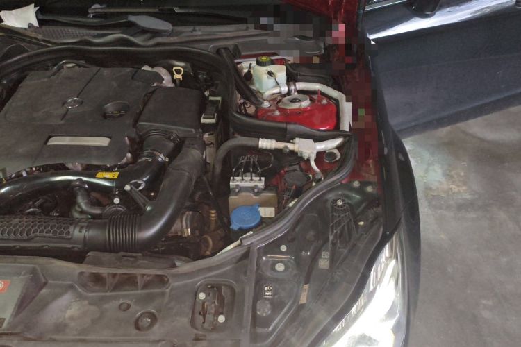 Used Mercedes-Benz CLS 2016 CLS 260 Elegant Edition Engine Bay Left
