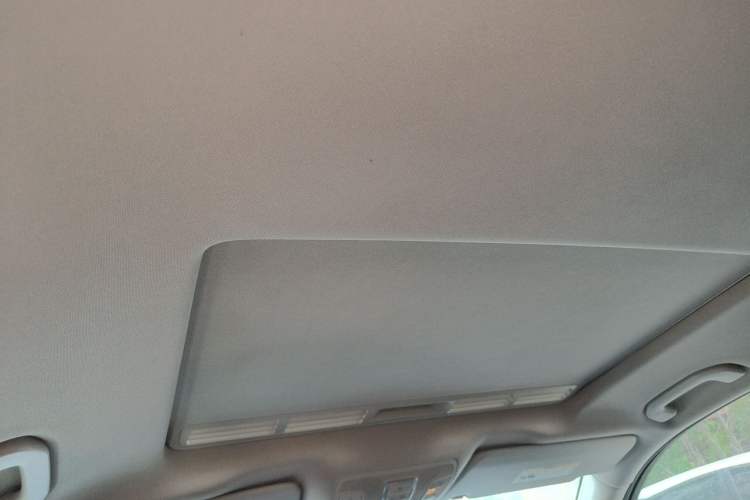 Used Mercedes-Benz CLS  Headliner