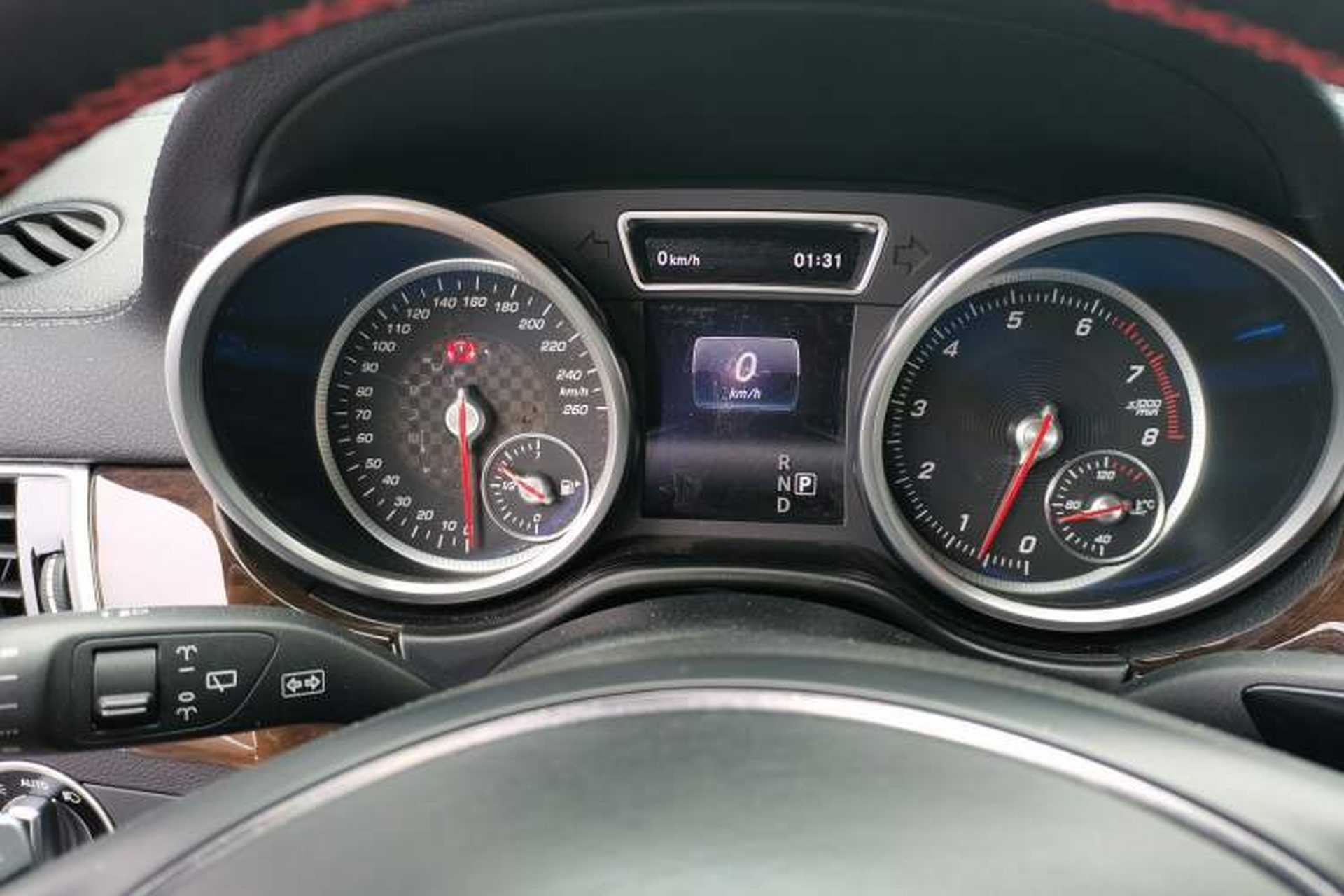 Used Mercedes-Benz CLS  Instrument Cluster