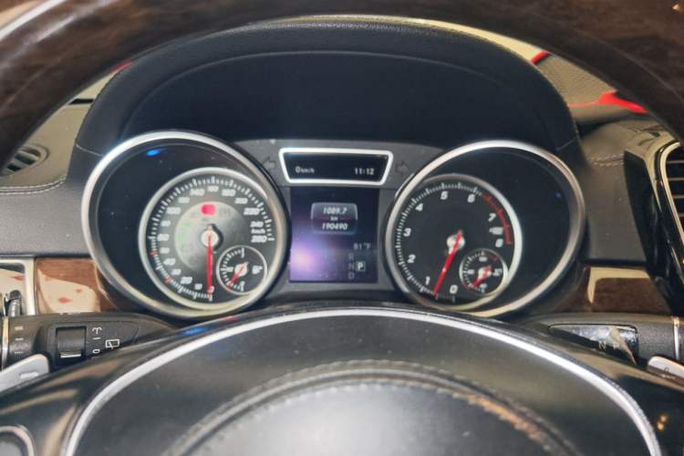 Used Mercedes-Benz CLS  Instrument Cluster