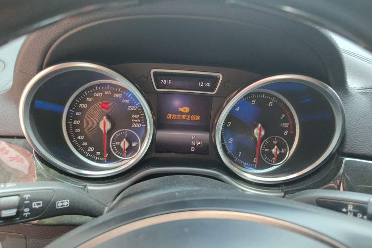 Used Mercedes-Benz CLS  Instrument Cluster