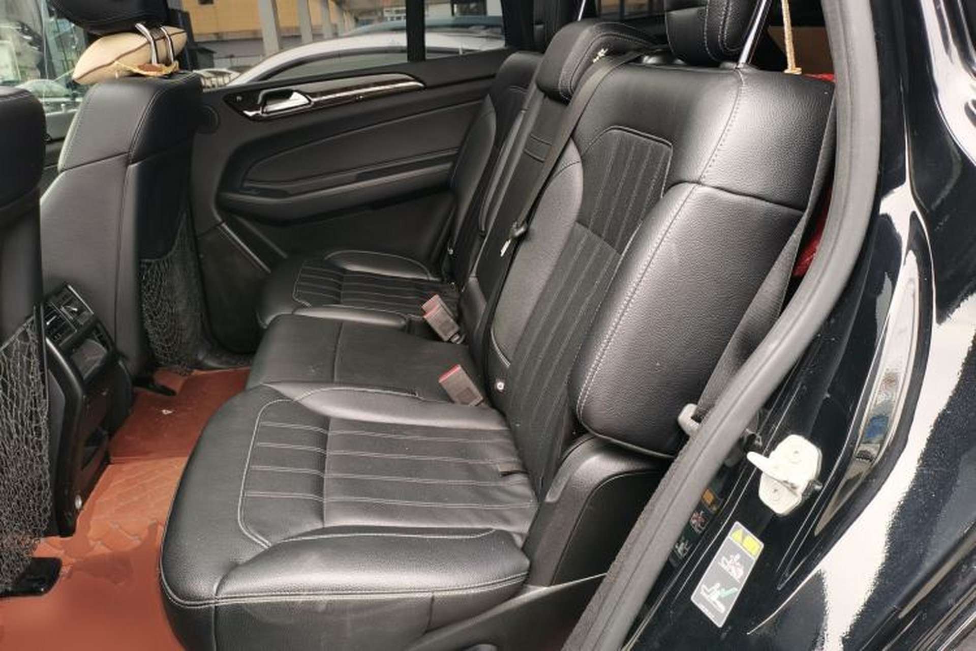 Used Mercedes-Benz CLS  Left Rear Seat