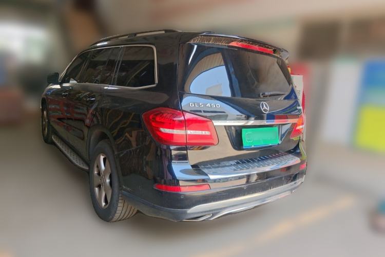 Used Mercedes-Benz CLS  Rear Left 45 Deg