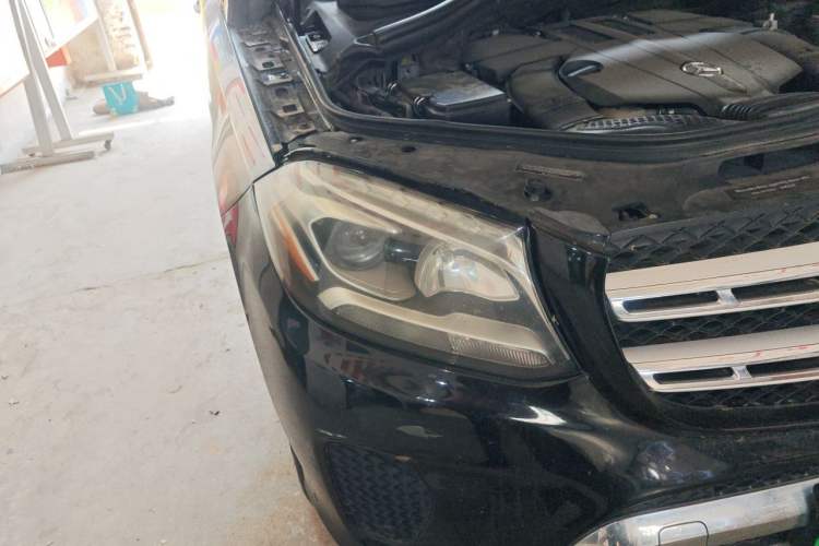 Used Mercedes-Benz CLS  Right Front Headlight