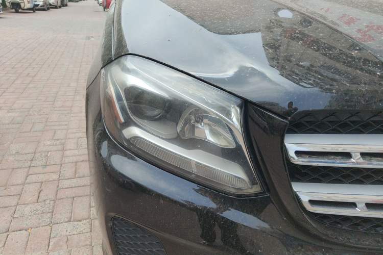 Used Mercedes-Benz CLS  Right Front Headlight