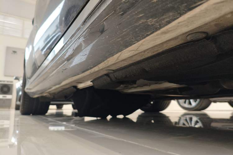 Used Mercedes-Benz CLS 2016 CLS 260 Elegant Edition Right Side Sill