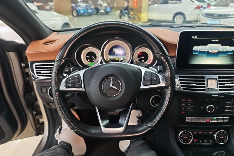 Used Mercedes-Benz CLS 2016 CLS 260 Shooting Brake Steering Wheel
