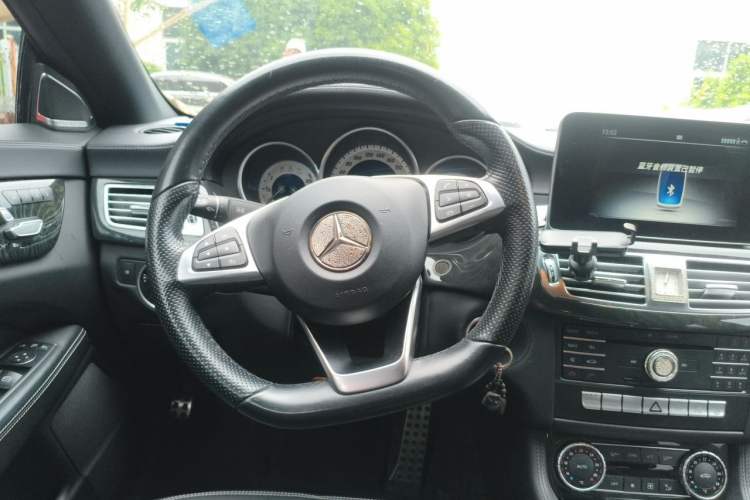 Used Mercedes-Benz CLS 2016 CLS 260 Elegant Edition Steering Wheel