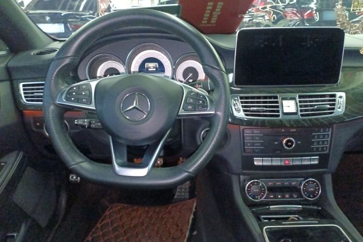 Used Mercedes-Benz CLS 2016 CLS 260 Elegant Edition Center Console