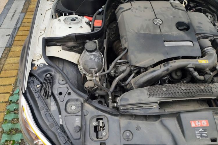 Used Mercedes-Benz CLS 2016 CLS 260 Elegant Edition Engine Bay Right