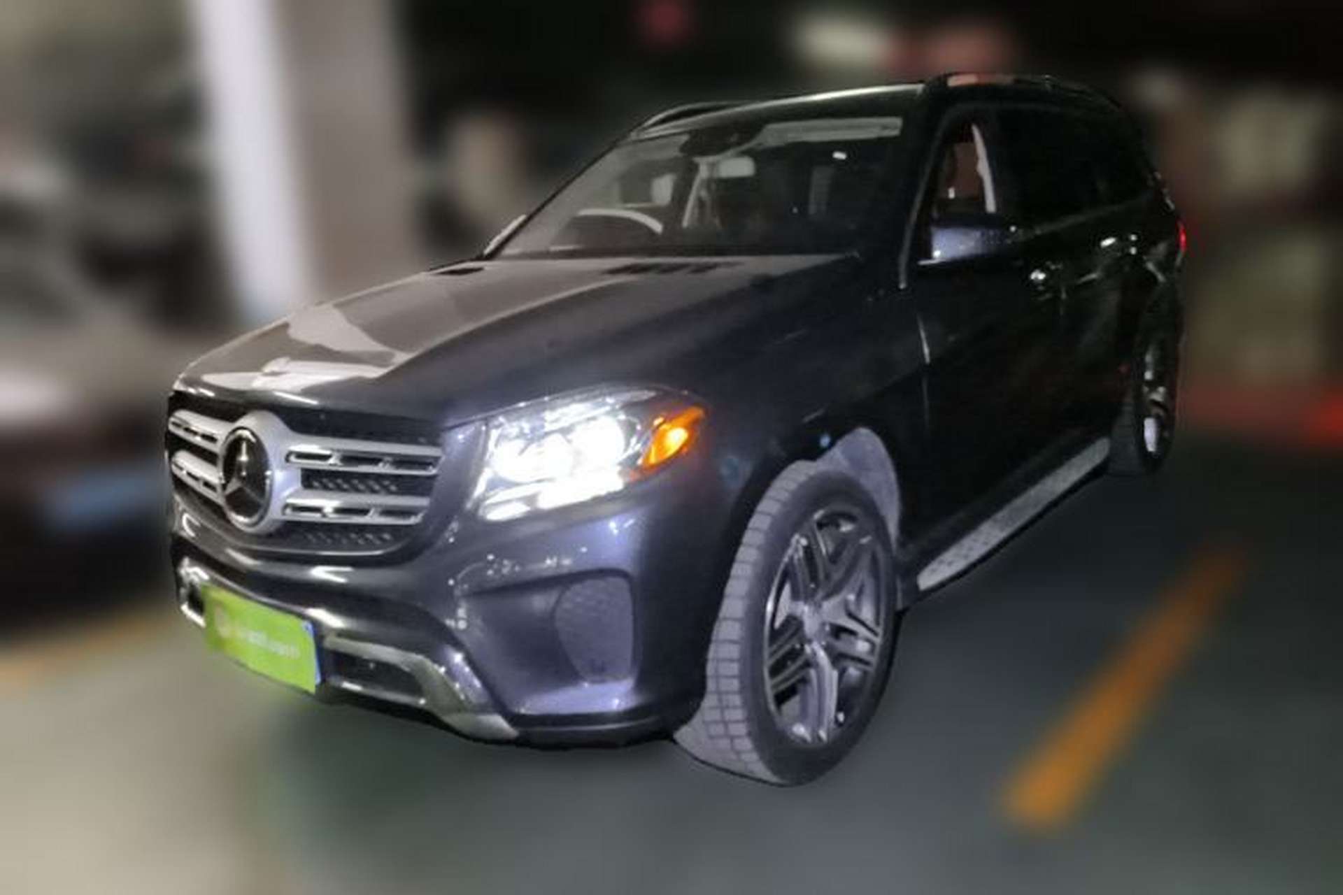 Used Mercedes-Benz CLS  Front Left 45 Deg