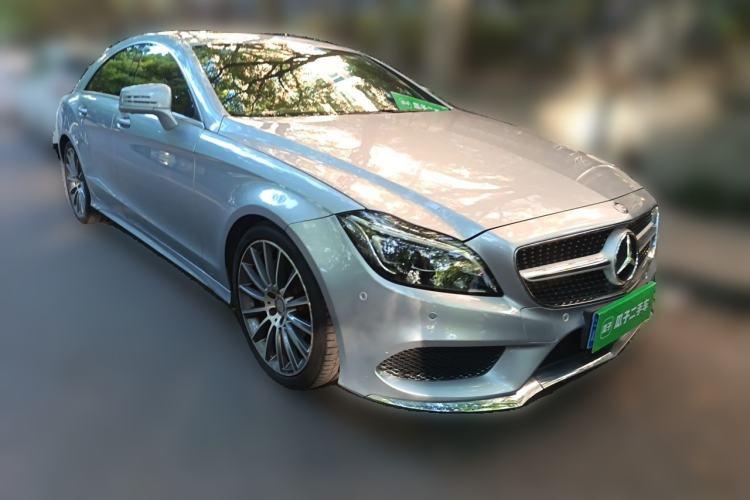 Used Mercedes-Benz CLS 2016 CLS 320 Elegant Edition Front Right 45 Deg