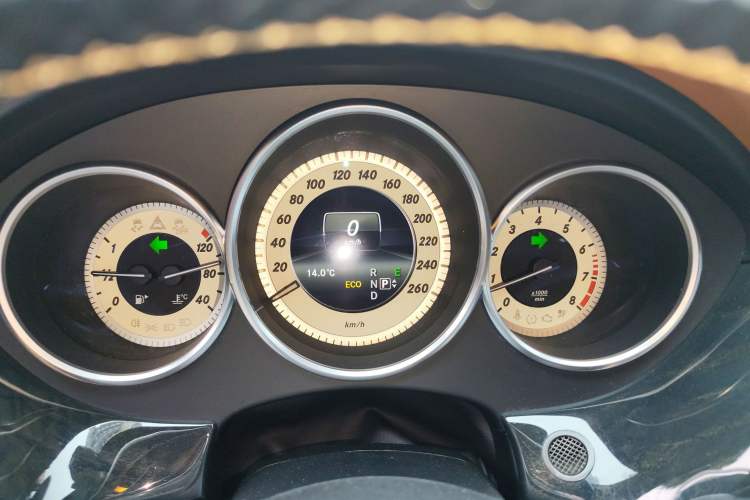 Used Mercedes-Benz CLS 2016 CLS 260 Elegant Edition Instrument Cluster