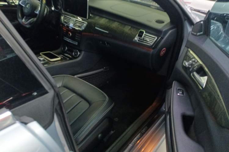 Used Mercedes-Benz CLS 2016 CLS 260 Elegant Edition Right Front Seat