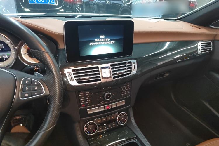 Used Mercedes-Benz CLS 2016 CLS 260 Elegant Edition Audio And AC Panel