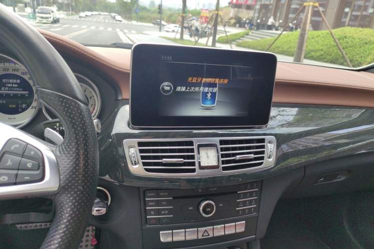 Used Mercedes-Benz CLS 2016 CLS 320 Elegant Edition Audio And AC Panel