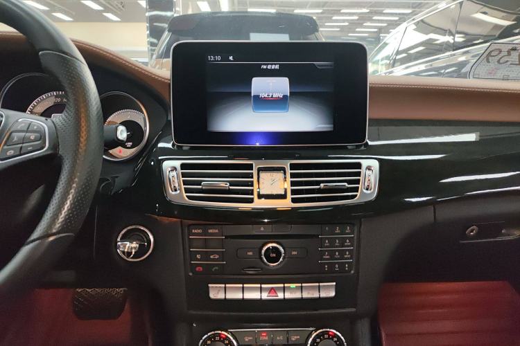 Used Mercedes-Benz CLS 2016 CLS 260 Elegant Edition Audio And AC Panel