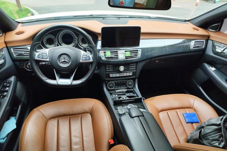 Used Mercedes-Benz CLS 2016 CLS 320 Elegant Edition Center Console