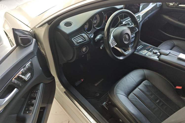 Used Mercedes-Benz CLS 2016 CLS 260 Elegant Edition Driver Seat