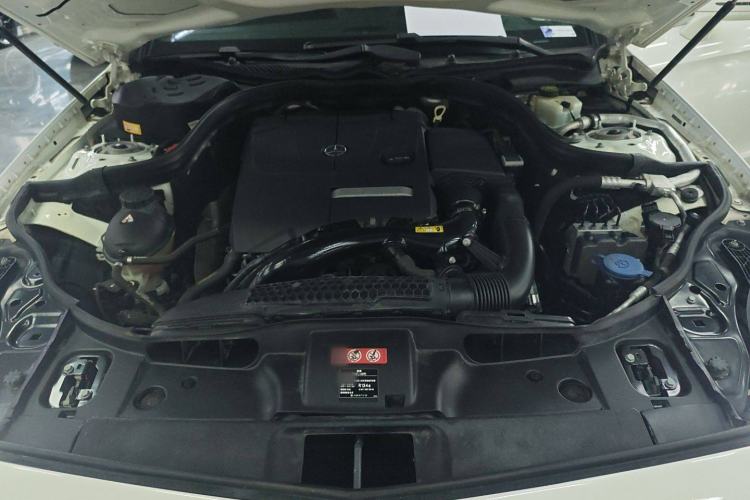 Used Mercedes-Benz CLS 2016 CLS 260 Shooting Brake Engine Bay