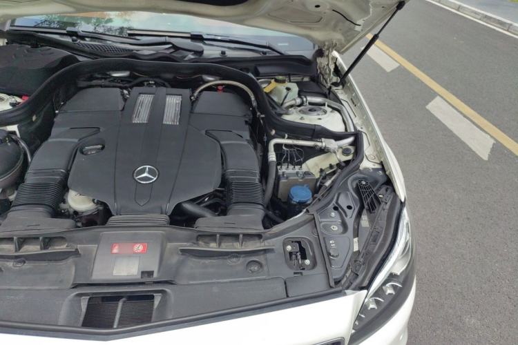 Used Mercedes-Benz CLS 2016 CLS 320 Elegant Edition Engine Bay Left