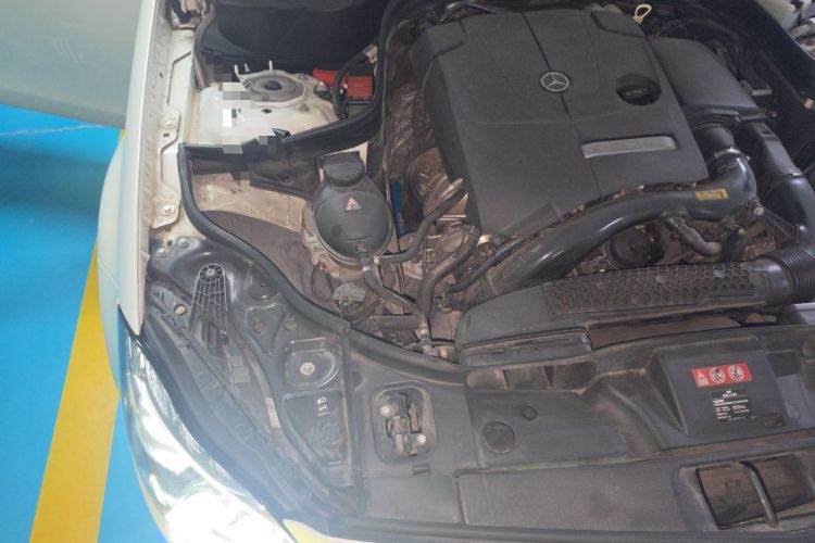 Used Mercedes-Benz CLS 2016 CLS 260 Elegant Edition Engine Bay Right