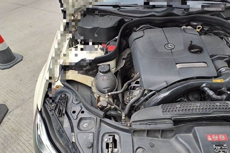 Used Mercedes-Benz CLS 2016 CLS 260 Elegant Edition Engine Bay Right