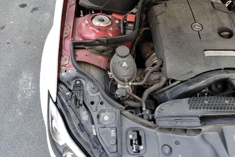 Used Mercedes-Benz CLS 2016 CLS 260 Elegant Edition Engine Bay Right