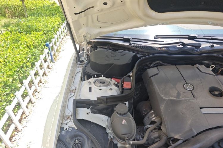 Used Mercedes-Benz CLS 2016 CLS 260 Elegant Edition Engine Bay Right