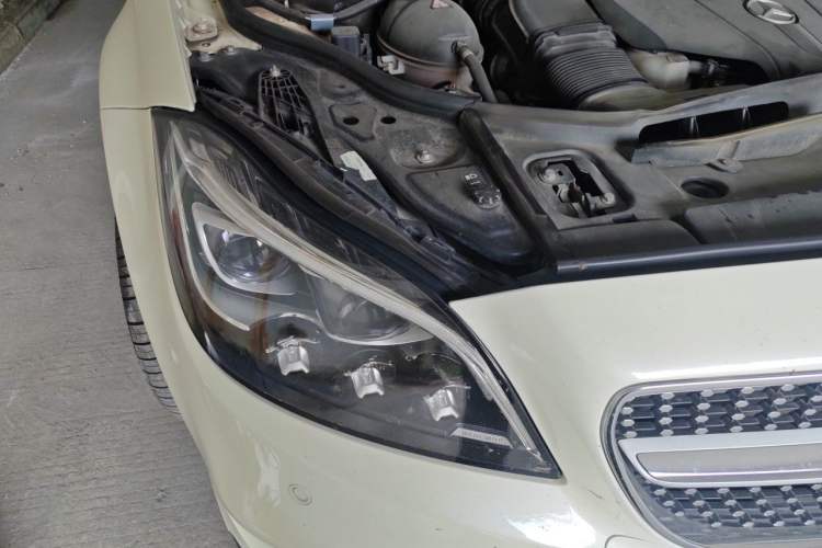 Used Mercedes-Benz CLS 2016 CLS 400 4MATIC Elegant Edition Engine Bay Right