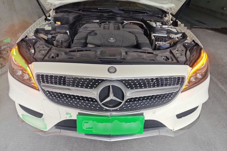 Used Mercedes-Benz CLS 2016 CLS 400 4MATIC Elegant Edition Engine Bay