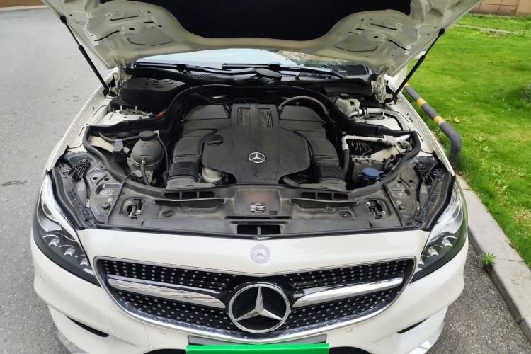 Used Mercedes-Benz CLS 2016 CLS 320 Elegant Edition Engine Bay