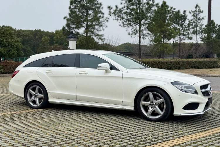 Used Mercedes-Benz CLS 2016 CLS 260 Shooting Brake Exterior 11
