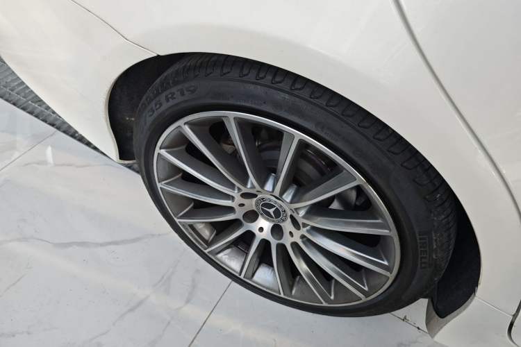 Used Mercedes-Benz CLS 2016 CLS 260 Elegant Edition Exterior 3