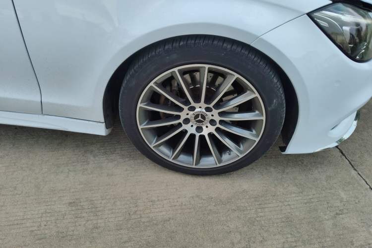 Used Mercedes-Benz CLS 2016 CLS 260 Elegant Edition Exterior 7