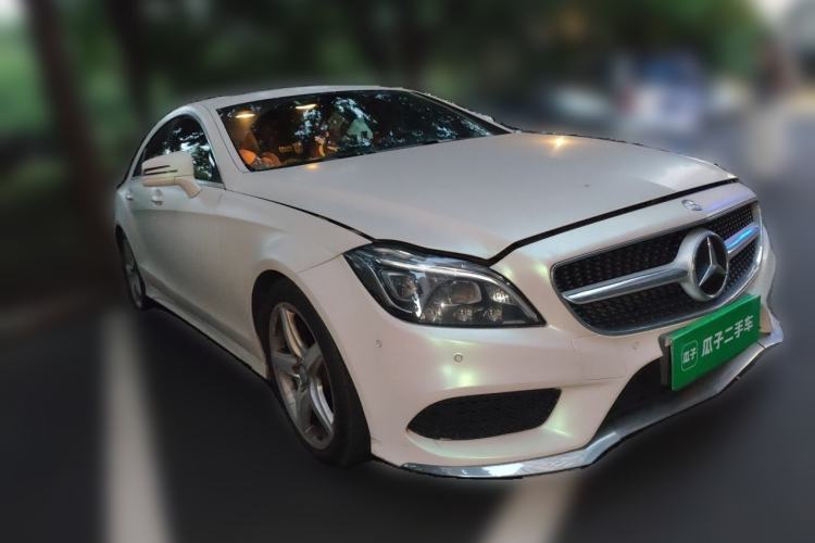 Used Mercedes-Benz CLS 2016 CLS 260 Elegant Edition Front Right 45 Deg
