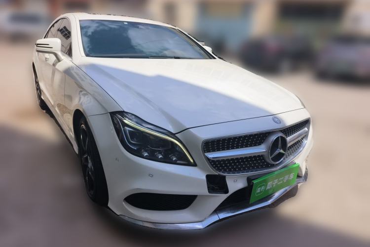 Used Mercedes-Benz CLS 2016 CLS 260 Elegant Edition Front Right 45 Deg