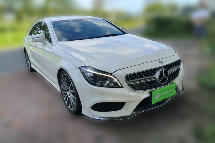 Used Mercedes-Benz CLS 2016 CLS 320 Elegant Edition Front Right 45 Deg