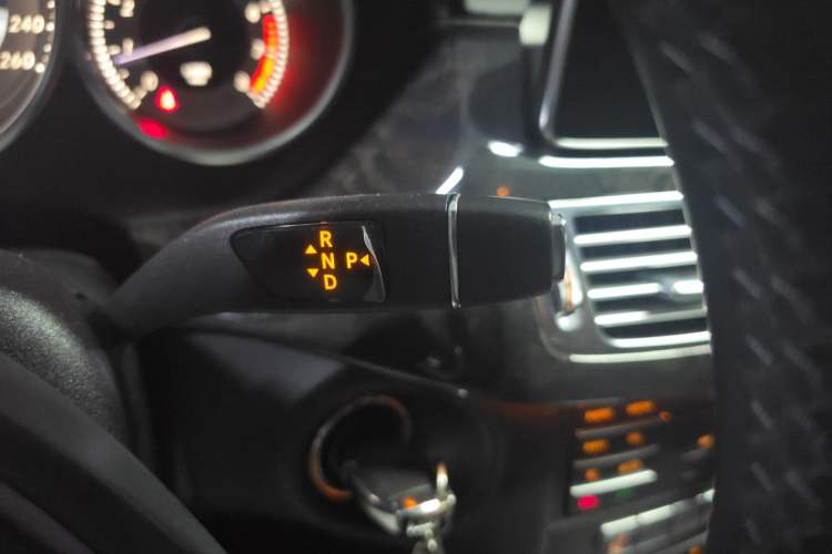 Used Mercedes-Benz CLS 2016 CLS 260 Elegant Edition Gear Lever